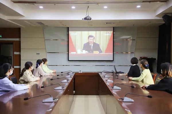 团2.jpg